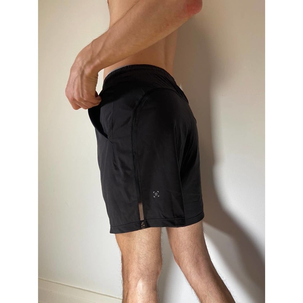 Lulu Lemon pace shorts lined 7”